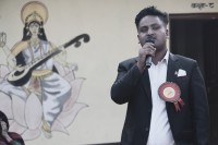 पत्रकार  दिलीप पर्तेललाई जैमिनीका स्वास्थ्यकर्मीकाे दुर्व्यवहार